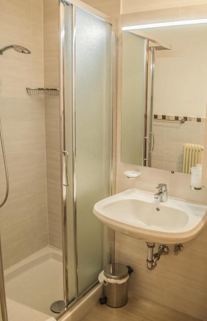 Hotel Italia Sacile Bagian luar foto