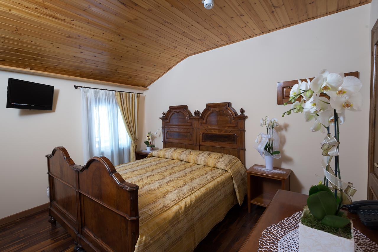 Hotel Italia Sacile Bagian luar foto
